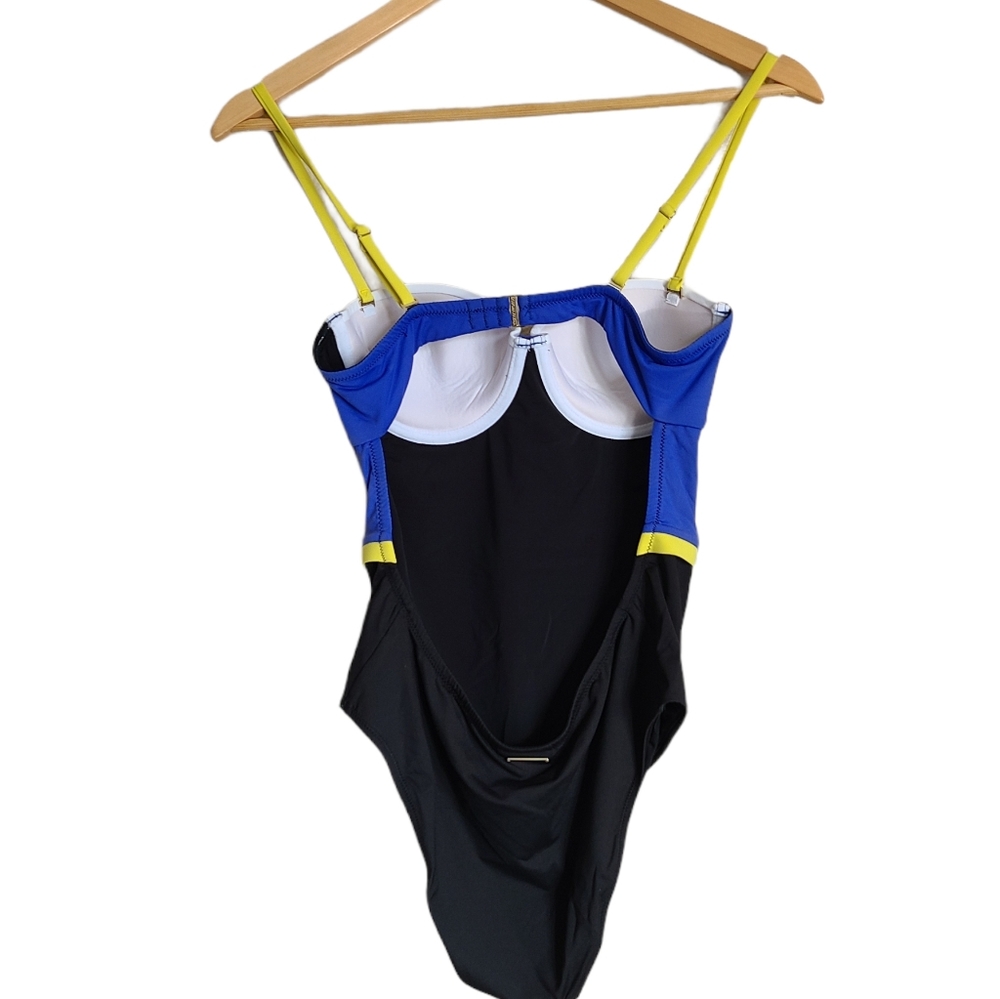 NEW BCBG max azria colorblock one piece swimsuit size S - Picture 2 of 6